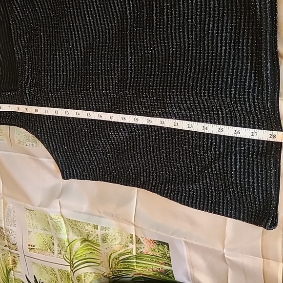 Joseph Ribkoff Black/Silver Sleeveless U Neck Top Womens Sz 18 - Picture 8 of 9